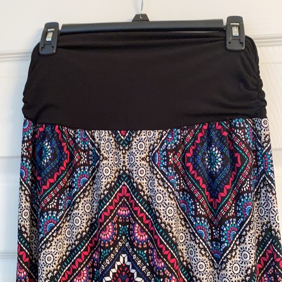 Maxi skirt - Picture 2 of 3